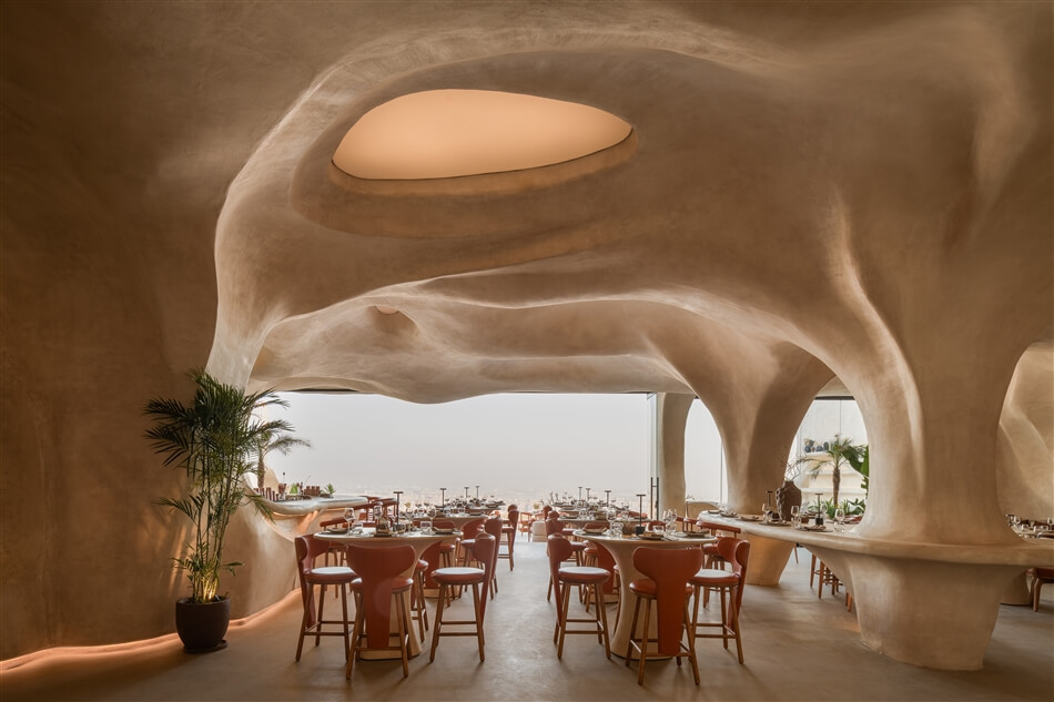 ESCA CUEVA by Badie Architects